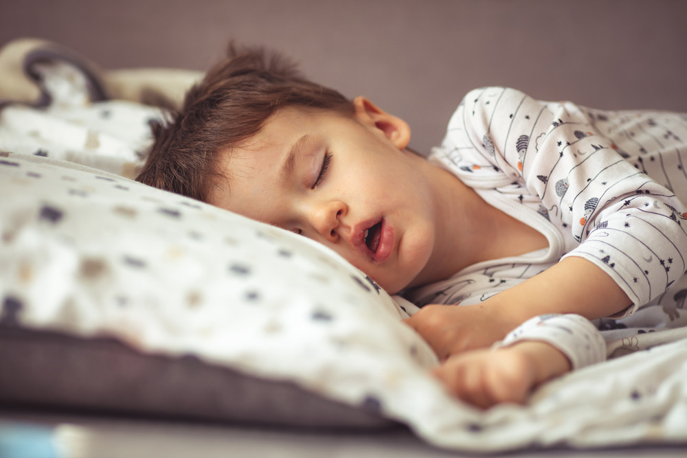 child with sleep apnea